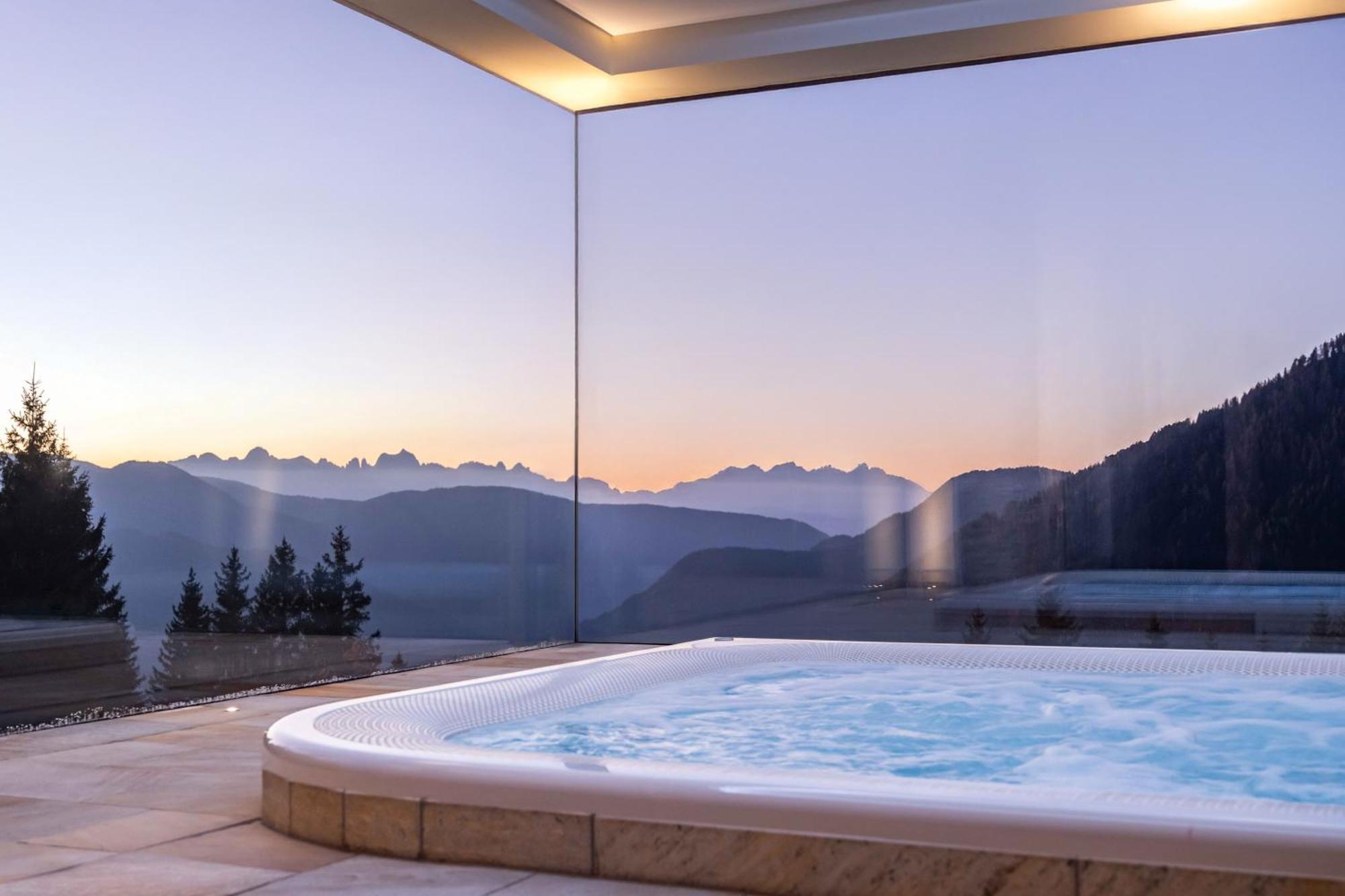 Terra - The Magic Place Relais & Chateaux Sarentino Eksteriør bilde